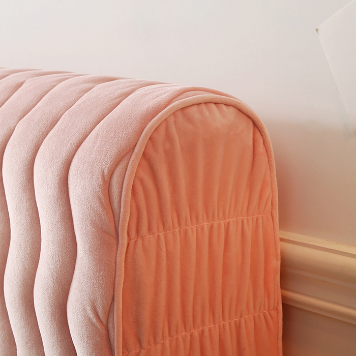 91家纺网 家纺一手货源 找家纺 怡源梦 2025新款亲肤舒适荷兰绒曲线床头罩 玉粉