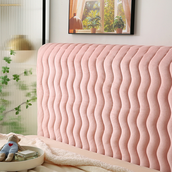 91家纺网 家纺一手货源 找家纺 怡源梦 2025新款亲肤舒适荷兰绒曲线床头罩 玉粉