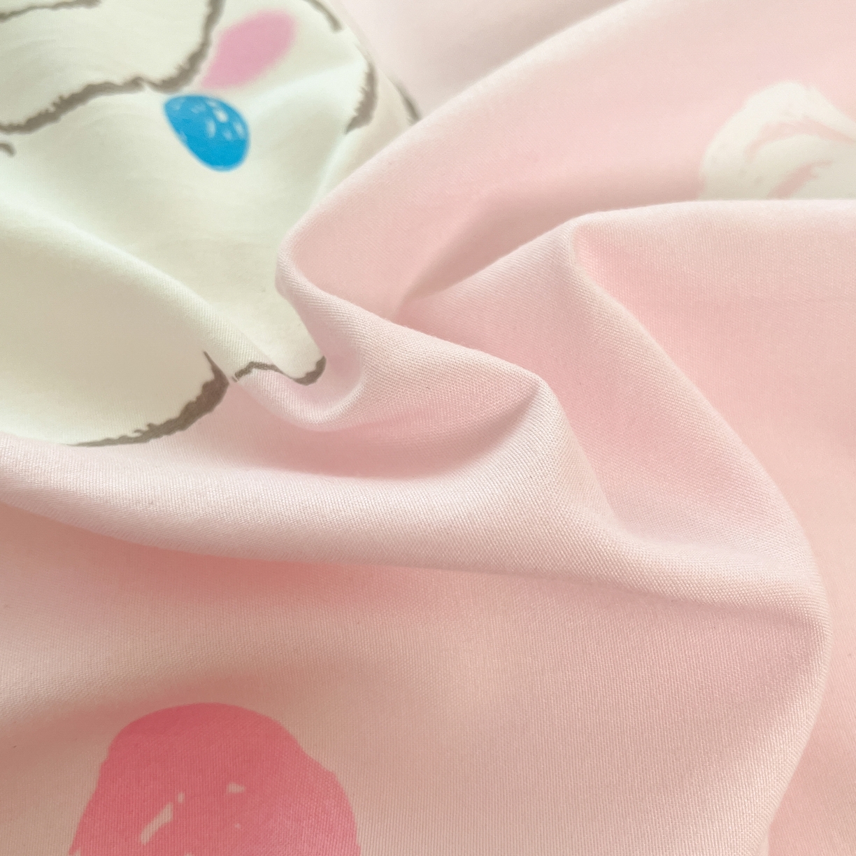 91家纺网 家纺一手货源 找家纺 海岛哥哥 2025学生季新款超柔云朵棉正版三丽鸥四件套第二批-大床图 三丽鸥-软萌玉桂狗粉