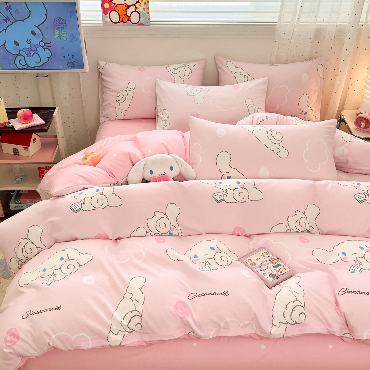 91家纺网 家纺一手货源 找家纺 海岛哥哥 2025学生季新款超柔云朵棉正版三丽鸥四件套第二批-大床图 三丽鸥-软萌玉桂狗粉
