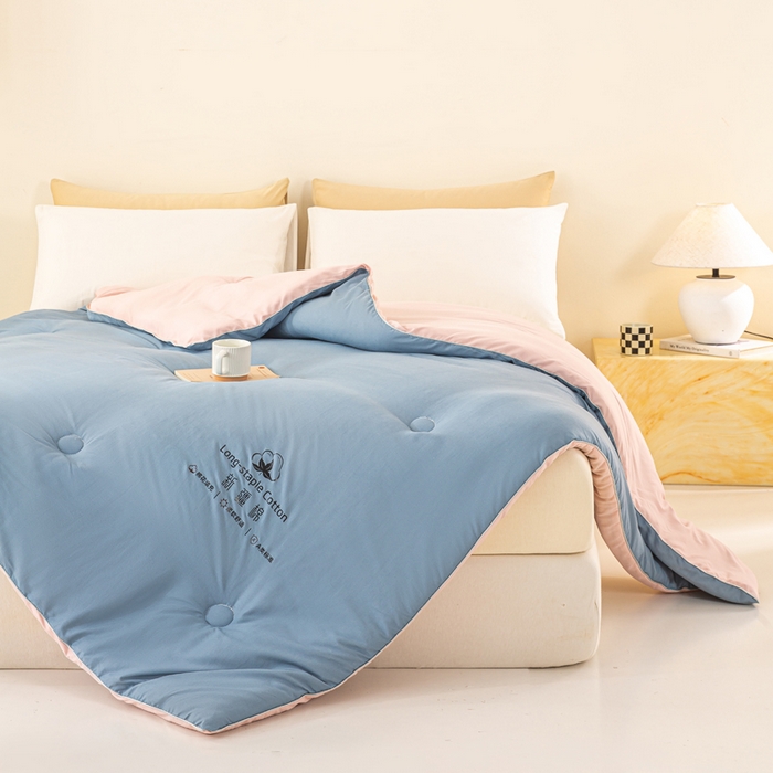 91家纺网 家纺一手货源 找家纺 梦初语 2025秋冬新款新疆长绒棉花被学生宿舍被子冬被棉絮空调被芯春秋棉被-直播热款 蓝灰