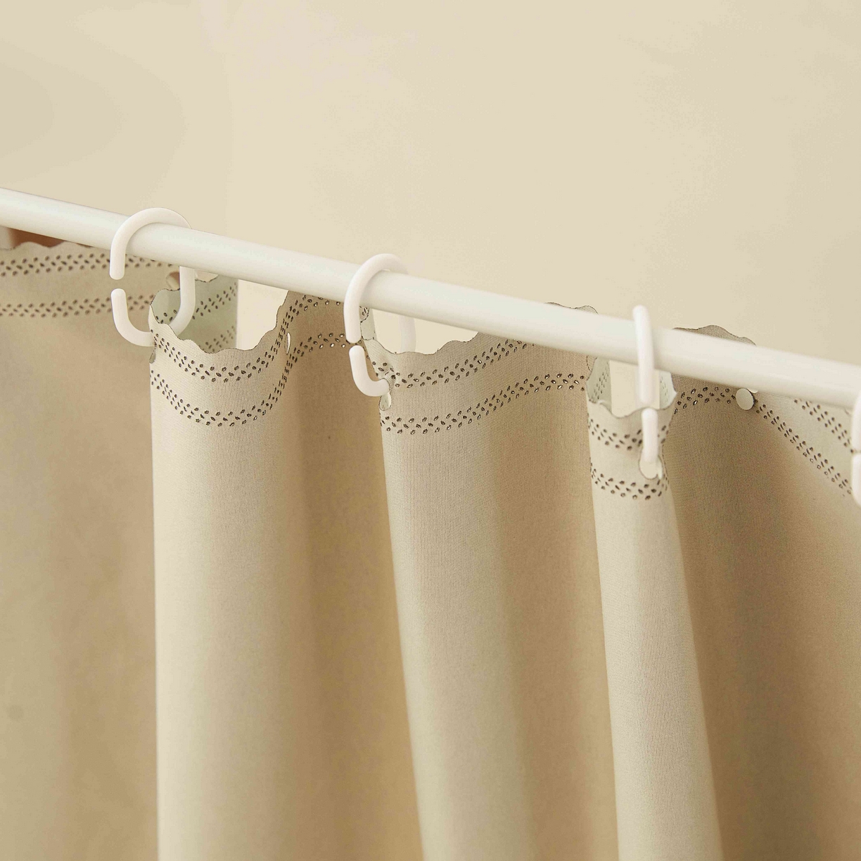 91家纺网 家纺一手货源 找家纺 卓尔居 2025新款强遮光学生宿舍上下铺遮光蚊帐床帘-遮光大师 米色