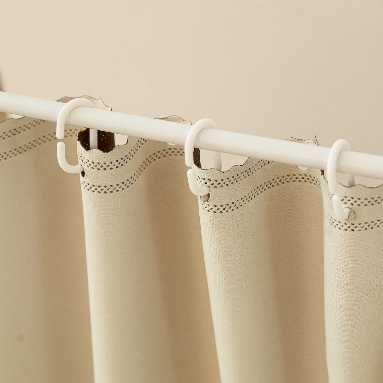 91家纺网 家纺一手货源 找家纺 卓尔居 2025新款强遮光学生宿舍上下铺遮光蚊帐床帘-遮光大师 米色