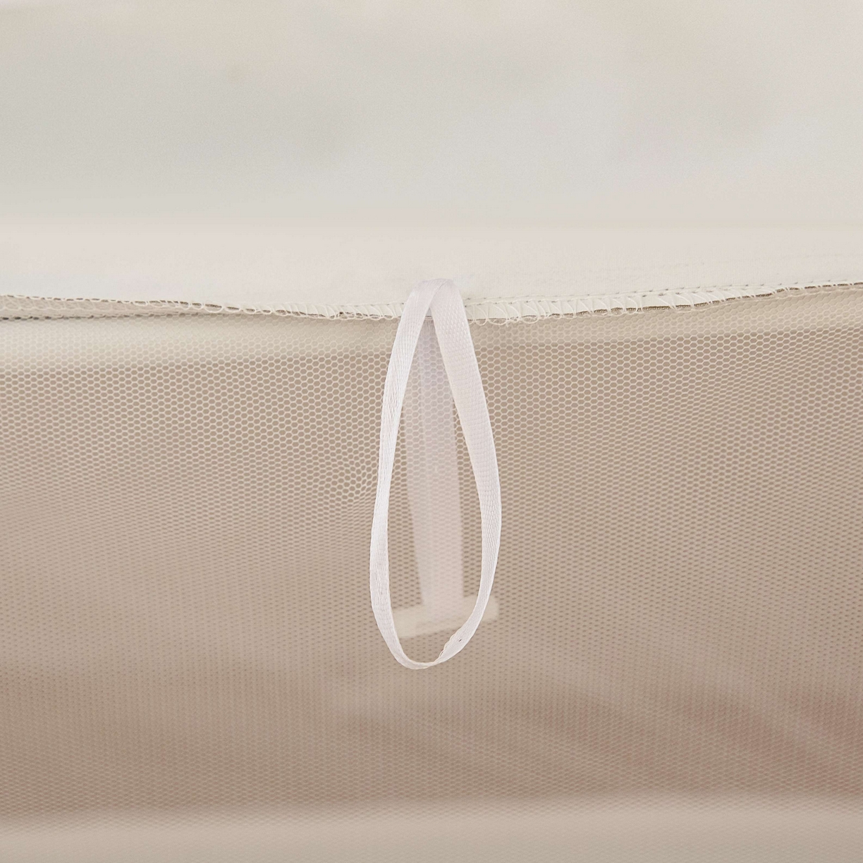 91家纺网 家纺一手货源 找家纺 卓尔居 2025新款强遮光学生宿舍上下铺遮光蚊帐床帘-遮光大师 米色