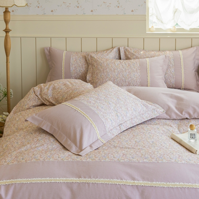 91家纺网 家纺一手货源 找家纺 巧玲珑 2025新款织带花边工艺款四件套-初夏铃兰 初夏铃兰-豆沙