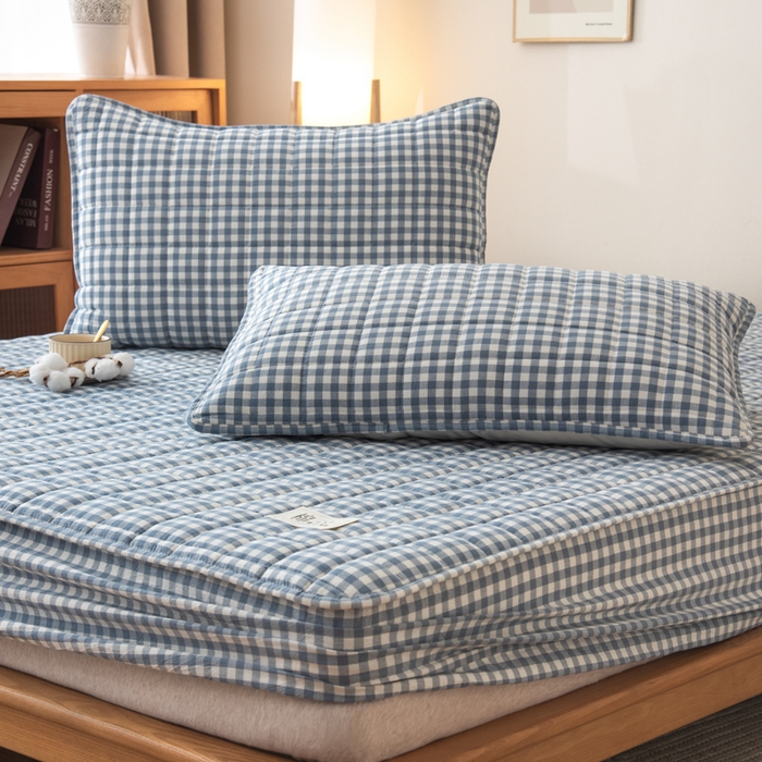 91家纺网 家纺一手货源 找家纺 萌飞 2025新款A类全棉纯棉色织抗菌夹棉床笠单床笠单品床笠单件床笠同款枕套一对 蓝小格