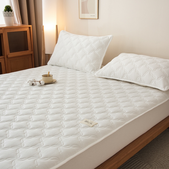 91家纺网 家纺一手货源 找家纺 萌飞 2025新款A类全棉纯棉色织抗菌夹棉床笠单床笠单品床笠单件床笠同款枕套一对 奶油白