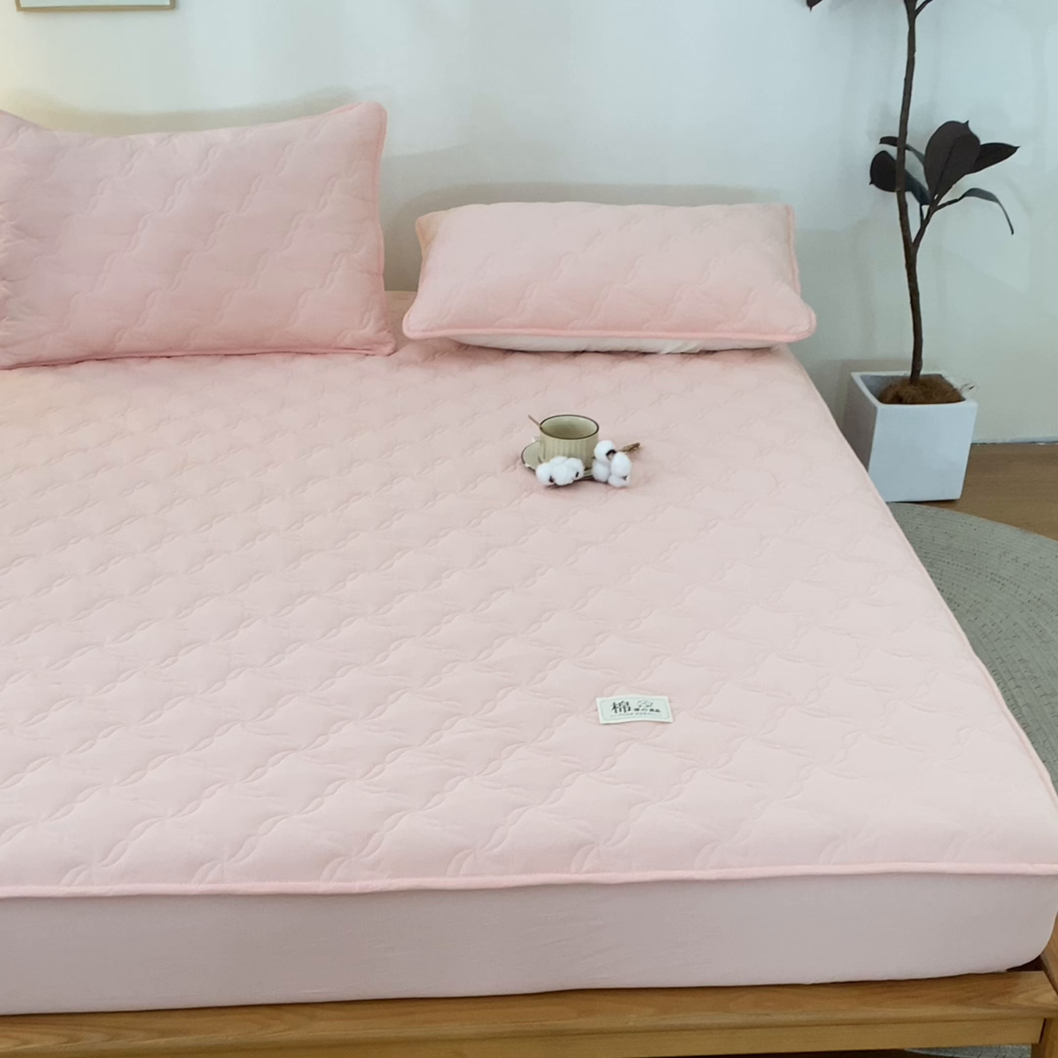 91家纺网 家纺一手货源 找家纺 萌飞 2025新款A类全棉纯棉色织抗菌夹棉床笠单床笠单品床笠单件床笠同款枕套一对 少女粉