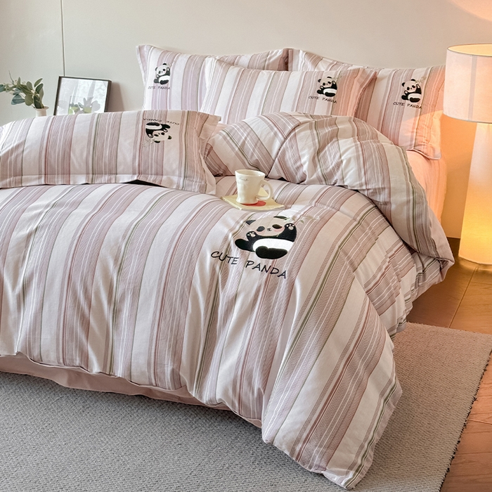 91家纺网 家纺一手货源 找家纺 帛美家纺 2025年新款全棉纯棉加厚绣花款磨毛四件套-萌小猫系列 萌小猫（彩条）