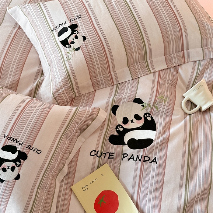 91家纺网 家纺一手货源 找家纺 帛美家纺 2025年新款全棉纯棉加厚绣花款磨毛四件套-萌小猫系列 萌小猫（彩条）