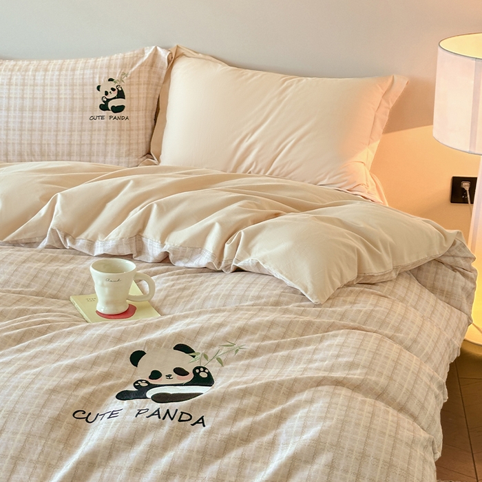 91家纺网 家纺一手货源 找家纺 帛美家纺 2025年新款全棉纯棉加厚绣花款磨毛四件套-萌小猫系列 萌小猫（灰格）