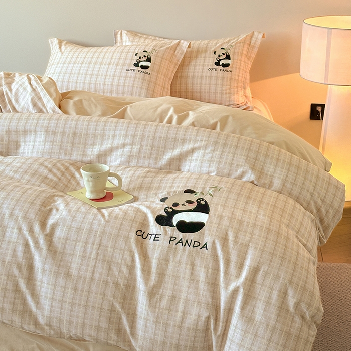 91家纺网 家纺一手货源 找家纺 帛美家纺 2025年新款全棉纯棉加厚绣花款磨毛四件套-萌小猫系列 萌小猫（灰格）