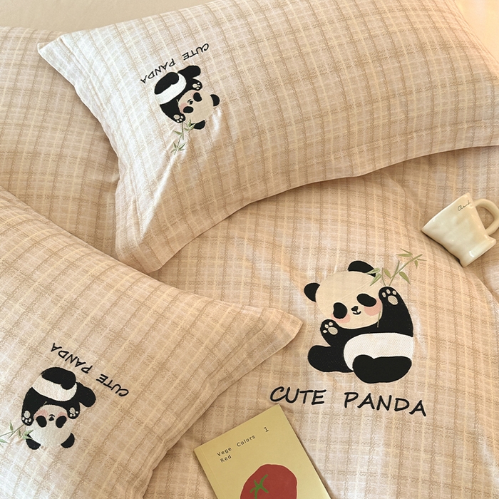 91家纺网 家纺一手货源 找家纺 帛美家纺 2025年新款全棉纯棉加厚绣花款磨毛四件套-萌小猫系列 萌小猫（灰格）