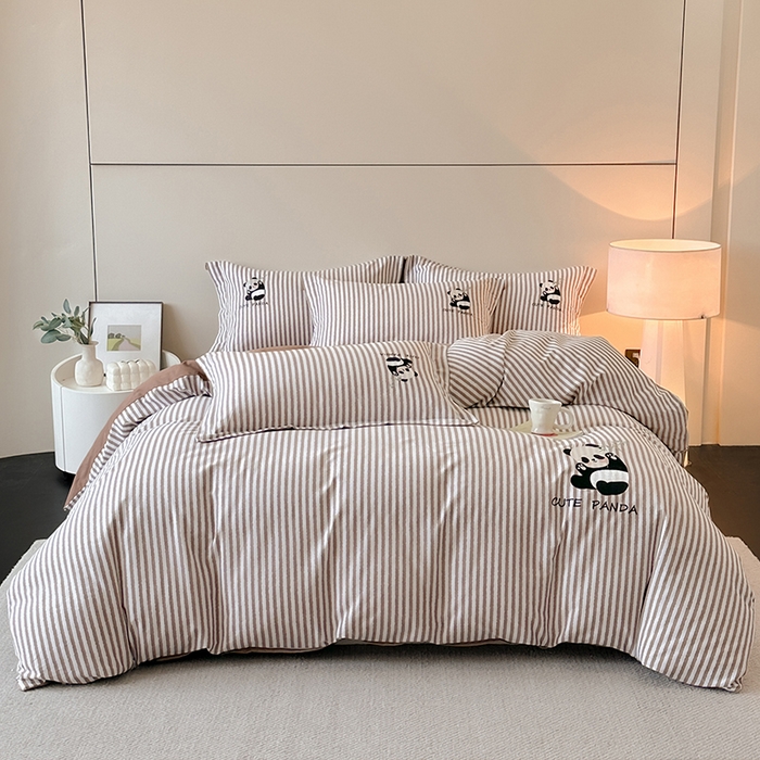 91家纺网 家纺一手货源 找家纺 帛美家纺 2025年新款全棉纯棉加厚绣花款磨毛四件套-萌小猫系列 萌小猫（咖条）