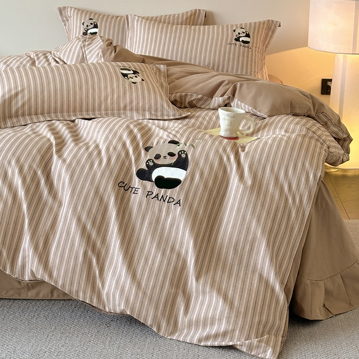 91家纺网 家纺一手货源 找家纺 帛美家纺 2025年新款全棉纯棉加厚绣花款磨毛四件套-萌小猫系列 萌小猫（蓝条）