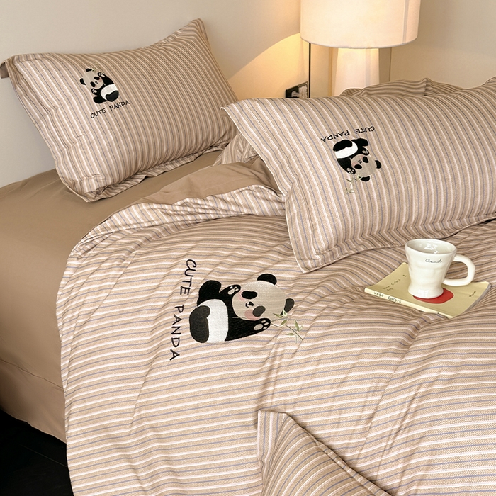 91家纺网 家纺一手货源 找家纺 帛美家纺 2025年新款全棉纯棉加厚绣花款磨毛四件套-萌小猫系列 萌小猫（蓝条）