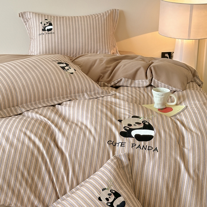 91家纺网 家纺一手货源 找家纺 帛美家纺 2025年新款全棉纯棉加厚绣花款磨毛四件套-萌小猫系列 萌小猫（蓝条）