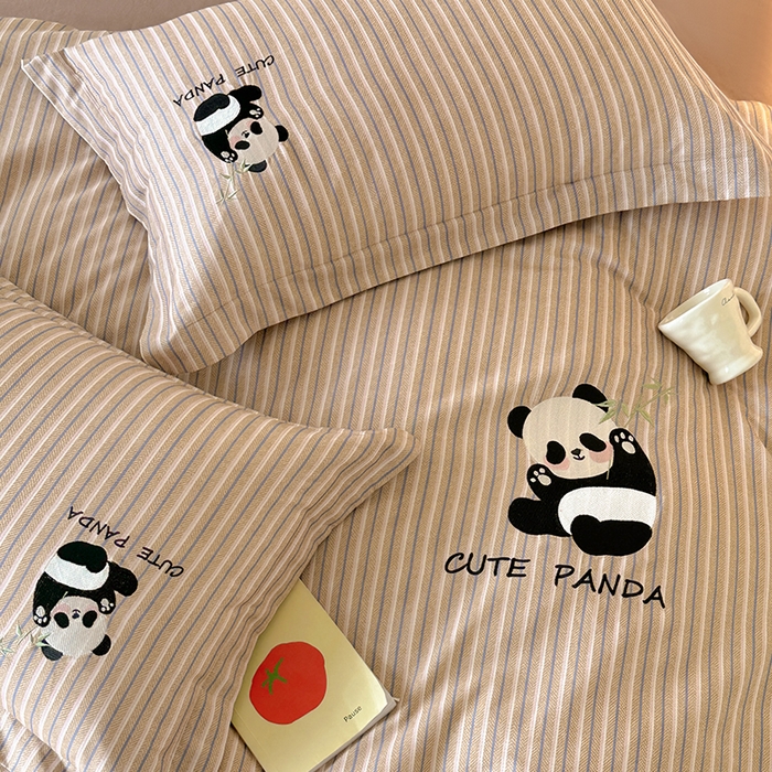 91家纺网 家纺一手货源 找家纺 帛美家纺 2025年新款全棉纯棉加厚绣花款磨毛四件套-萌小猫系列 萌小猫（蓝条）