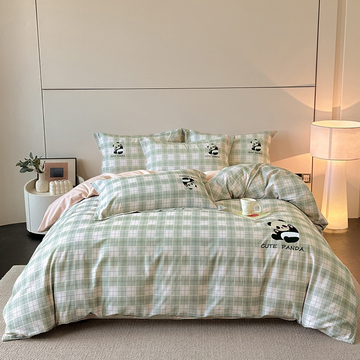 91家纺网 家纺一手货源 找家纺 帛美家纺 2025年新款全棉纯棉加厚绣花款磨毛四件套-萌小猫系列 萌小猫（绿格）