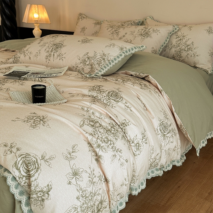 91家纺网 家纺一手货源 找家纺 帛美家纺 2025年新款全棉纯棉花边印花磨毛四件套 秘密花园-绿