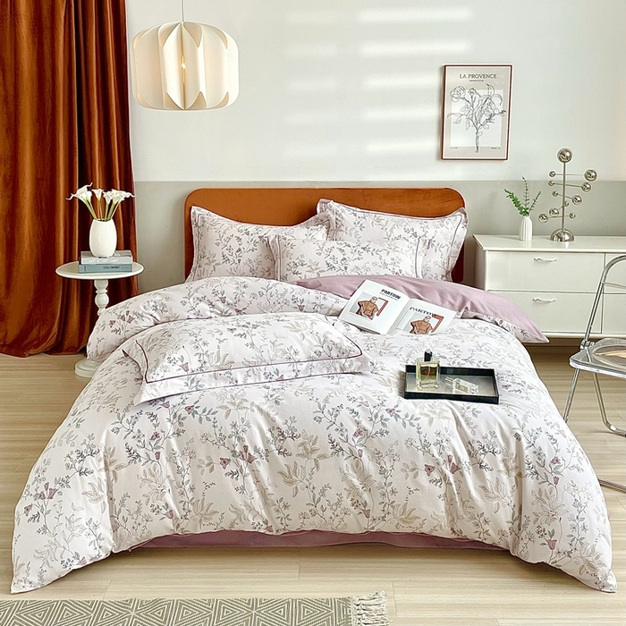 91家纺网 家纺一手货源 找家纺 启航家居 2025全棉小版印花精梳磨毛四件套 花藤粉