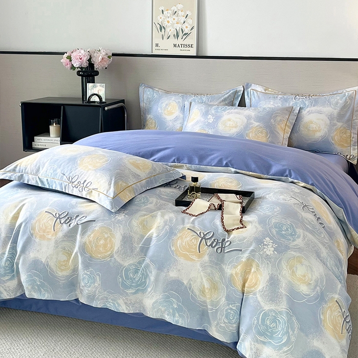 91家纺网 家纺一手货源 找家纺 帛美家纺 2025年新款加厚纯棉全棉磨毛印花四件套 花香满园-蓝