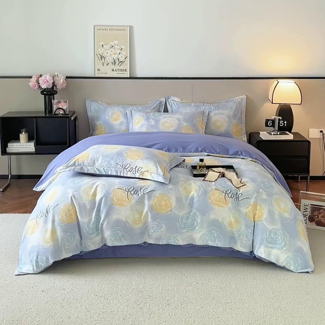 91家纺网 家纺一手货源 找家纺 帛美家纺 2025年新款加厚纯棉全棉磨毛印花四件套 花香满园-蓝