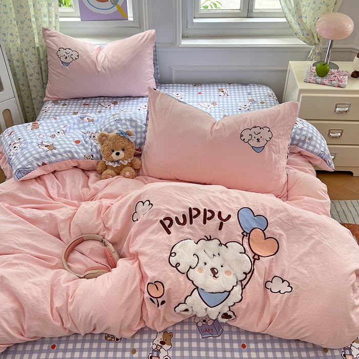 91家纺网 家纺一手货源 找家纺 优尚佳生活馆 2025新款水洗棉印花贴布绣四件套【提供买家秀】 粉糯小狗窝