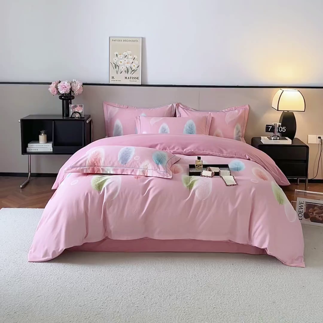 91家纺网 家纺一手货源 找家纺 帛美家纺 2025年新款加厚纯棉全棉磨毛印花四件套 秋野眠-粉