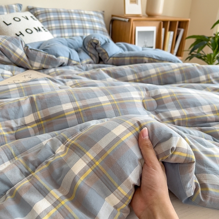 91家纺网 家纺一手货源 找家纺 （总）宝士康家纺 2025新品10A抗菌无印风学生季春秋被/被芯/跨境/外贸