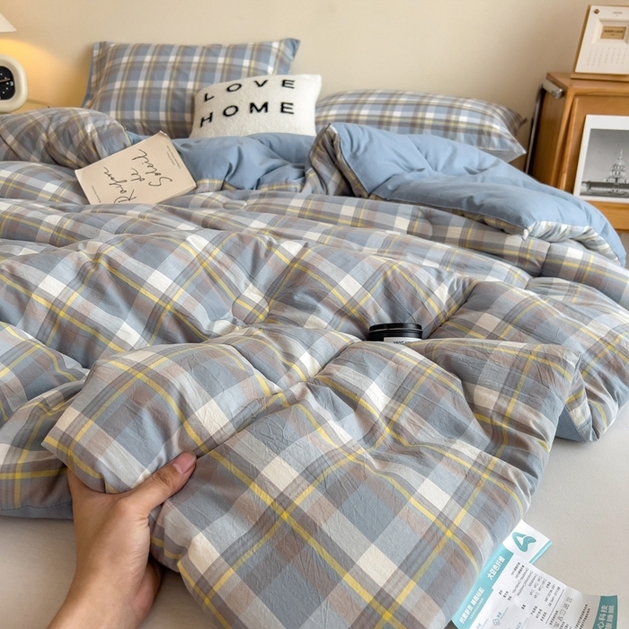 91家纺网 家纺一手货源 找家纺 （总）宝士康家纺 2025新品10A抗菌无印风学生季春秋被/被芯/跨境/外贸