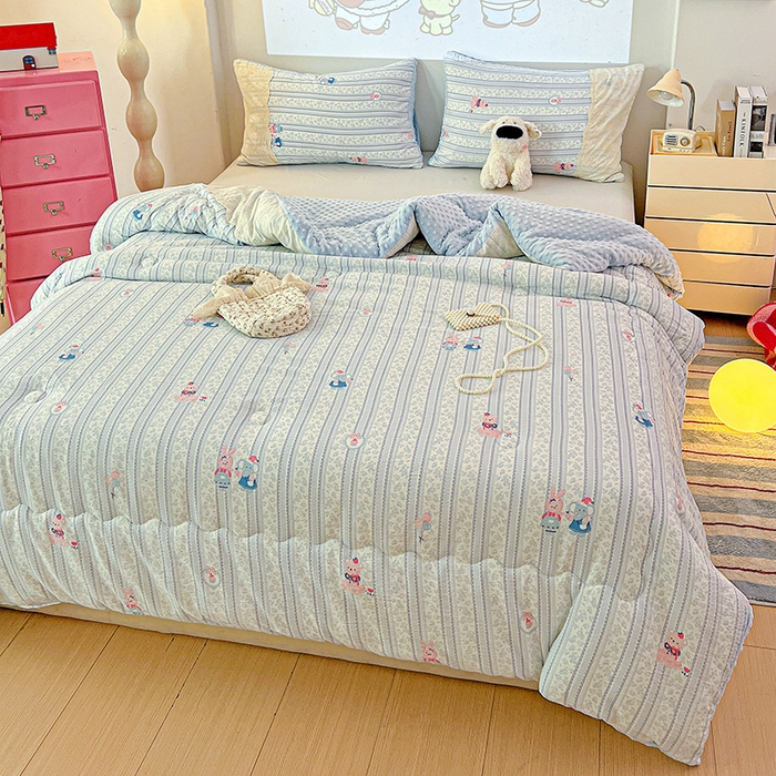 91家纺网 家纺一手货源 找家纺 Mata蔓塔家 2025新款云感针织全棉纯棉花边豆豆被冬被春秋被被子被芯 小象宝宝