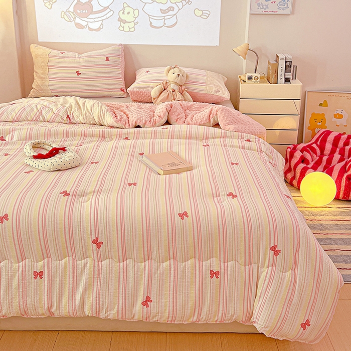 91家纺网 家纺一手货源 找家纺 Mata蔓塔家 2025新款云感针织全棉纯棉花边豆豆被冬被春秋被被子被芯 遇见彩虹