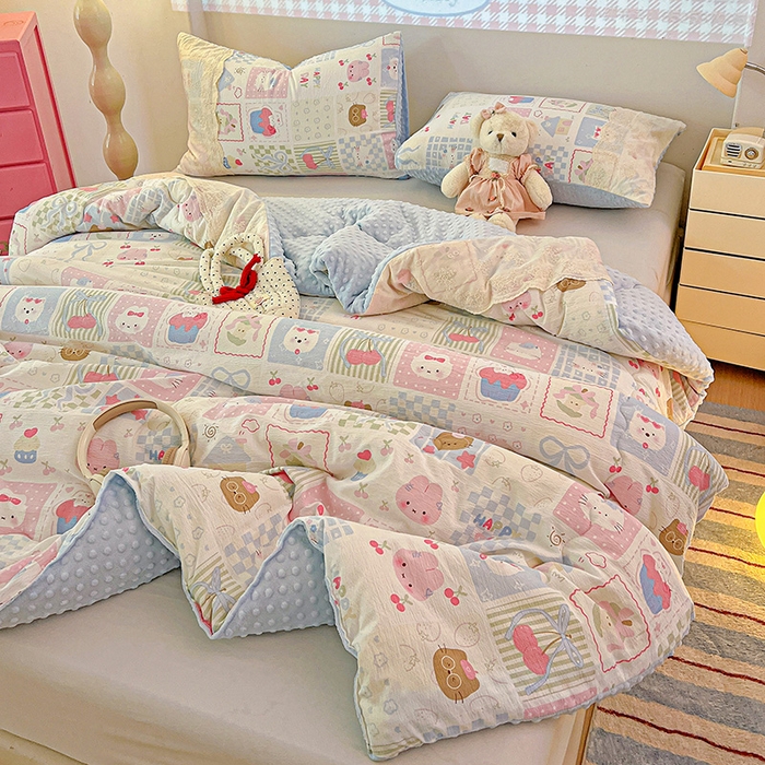 91家纺网 家纺一手货源 找家纺 Mata蔓塔家 2025新款云感针织全棉纯棉花边豆豆被冬被春秋被被子被芯 奶油块块