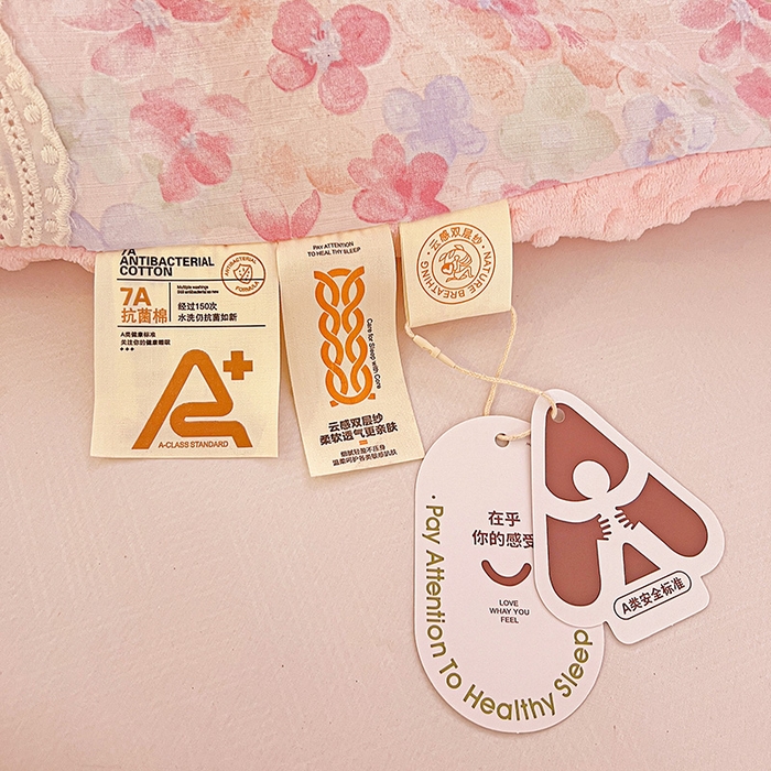 91家纺网 家纺一手货源 找家纺 Mata蔓塔家 2025新款云感针织全棉纯棉花边豆豆被冬被春秋被被子被芯 十里桃花