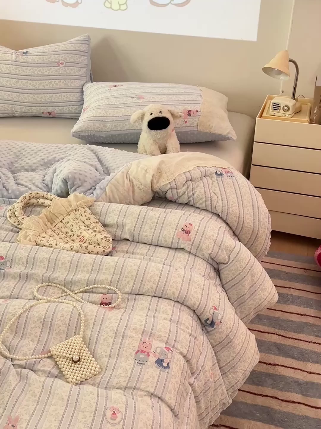 91家纺网 家纺一手货源 找家纺 Mata蔓塔家 2025新款云感针织全棉纯棉花边豆豆被冬被春秋被被子被芯 小象宝宝