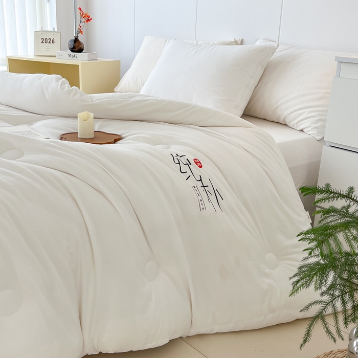 91家纺网 家纺一手货源 找家纺 （总）爱宝被业 2025新款纯朴A类亲肤棉大豆被