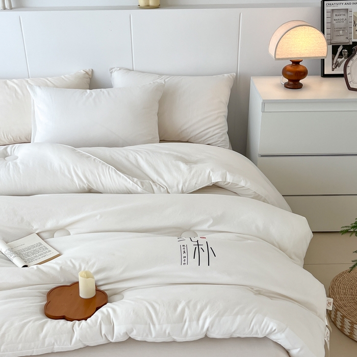 91家纺网 家纺一手货源 找家纺 （总）爱宝被业 2025新款纯朴A类亲肤棉大豆被