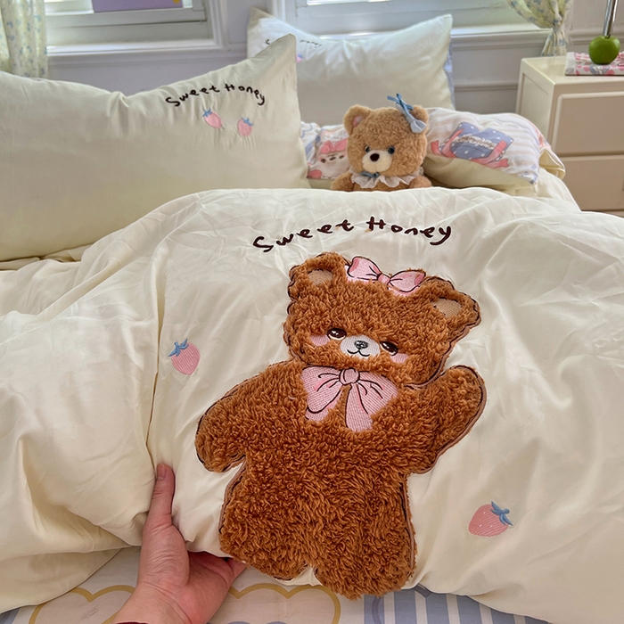 91家纺网 家纺一手货源 找家纺 优佳优品 2025新款水洗棉印花贴布绣四件套【提供买家秀】 帕丁顿熊