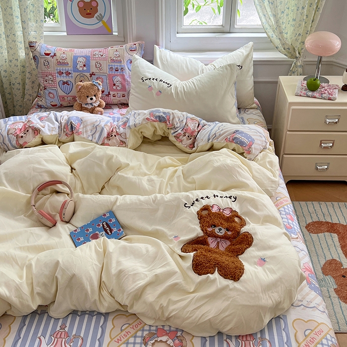 91家纺网 家纺一手货源 找家纺 优佳优品 2025新款水洗棉印花贴布绣四件套【提供买家秀】 帕丁顿熊