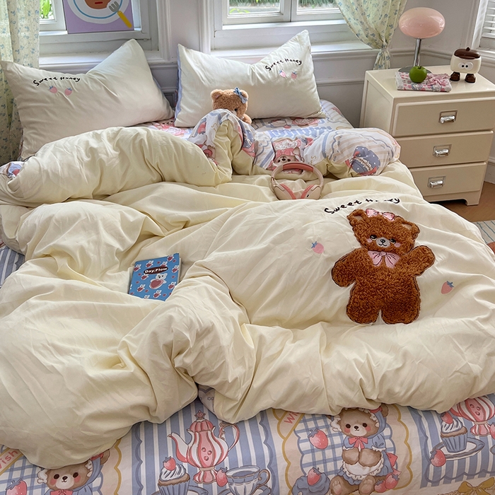 91家纺网 家纺一手货源 找家纺 优佳优品 2025新款水洗棉印花贴布绣四件套【提供买家秀】 帕丁顿熊