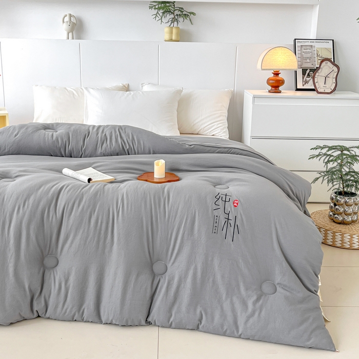 91家纺网 家纺一手货源 找家纺 爱宝被业 2025新款纯朴A类亲肤棉大豆被 纯朴-灰