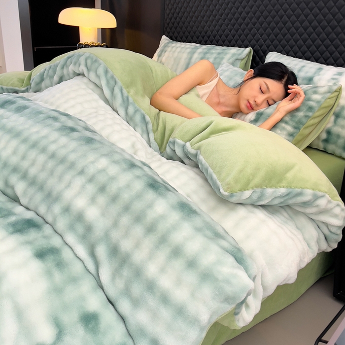 91家纺网 家纺一手货源 找家纺 （总）言熙居家纺 2025新款加厚高克重兔兔绒牛奶绒四件套