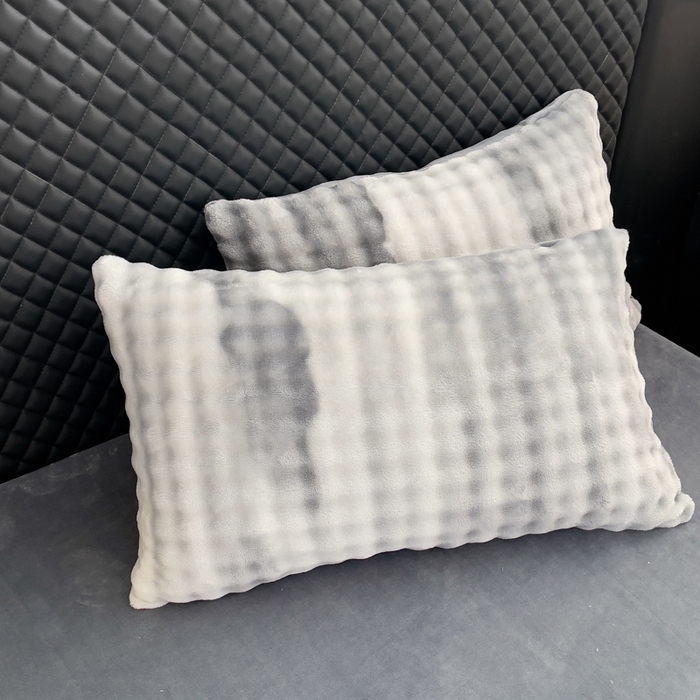 91家纺网 家纺一手货源 找家纺 言熙居家纺 2025新款加厚高克重兔兔绒牛奶绒四件套 轻银灰