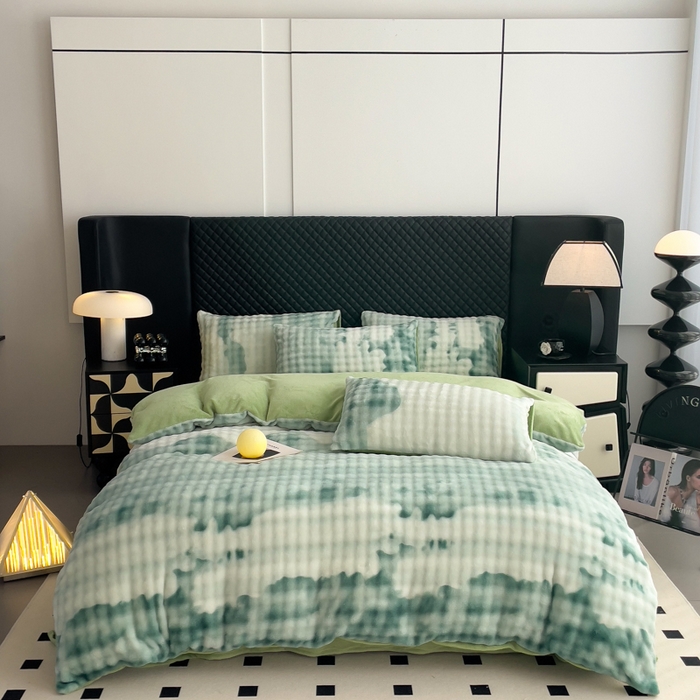 91家纺网 家纺一手货源 找家纺 言熙居家纺 2025新款加厚高克重兔兔绒牛奶绒四件套 山雾青