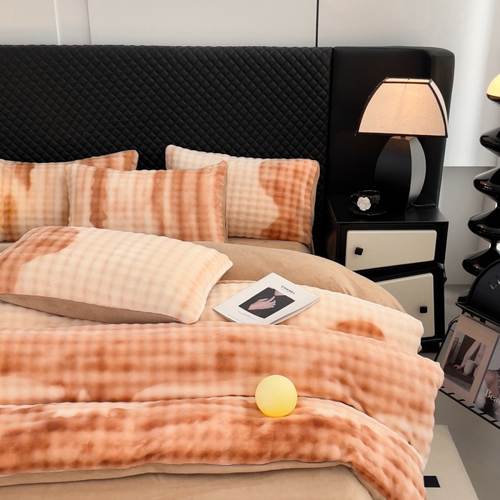 91家纺网 家纺一手货源 找家纺 言熙居家纺 2025新款加厚高克重兔兔绒牛奶绒四件套 云山棕