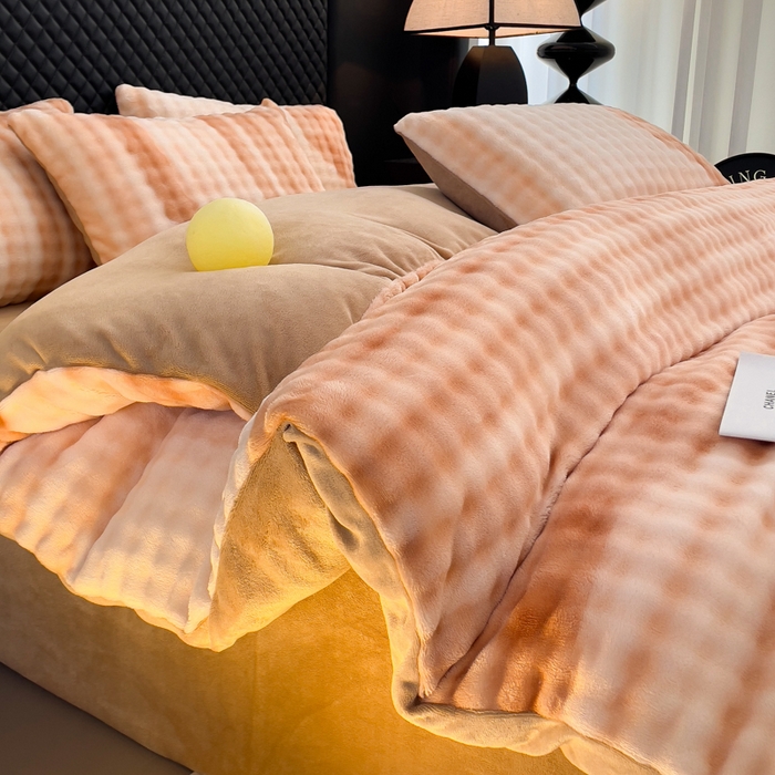 91家纺网 家纺一手货源 找家纺 言熙居家纺 2025新款加厚高克重兔兔绒牛奶绒四件套 云山棕