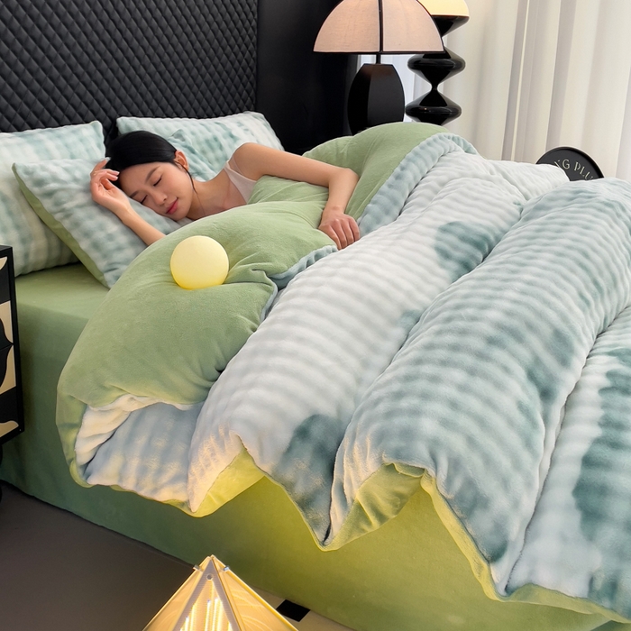 91家纺网 家纺一手货源 找家纺 言熙居家纺 2025新款加厚高克重兔兔绒牛奶绒四件套 山雾青