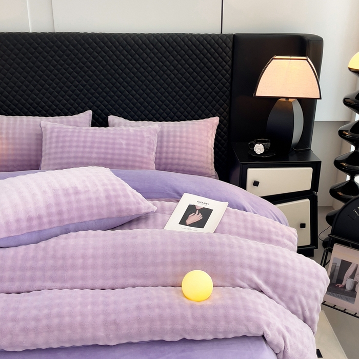 91家纺网 家纺一手货源 找家纺 言熙居家纺 2025新款加厚高克重兔兔绒牛奶绒四件套 梦幻紫