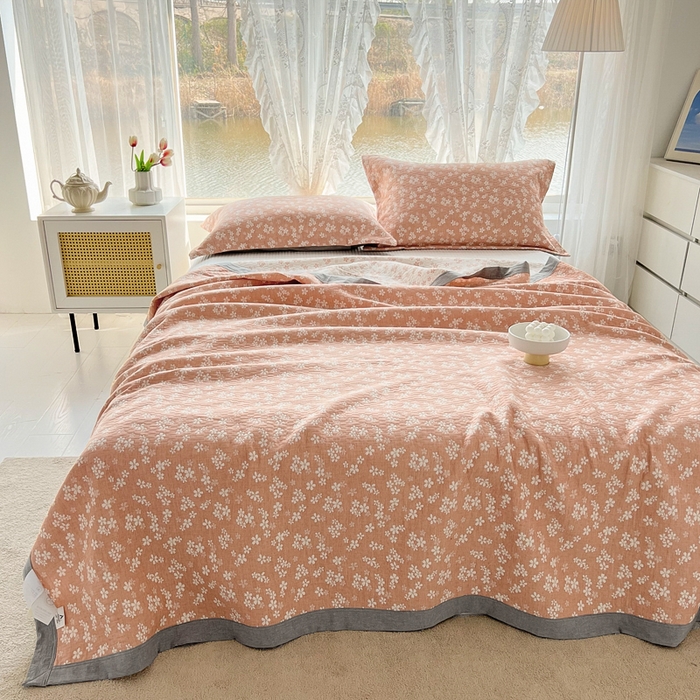 91家纺网 家纺一手货源 找家纺 梦洋家纺 2025新款全棉四层纱多能盖毯毛巾被空调夏被床盖款盖毯 花海